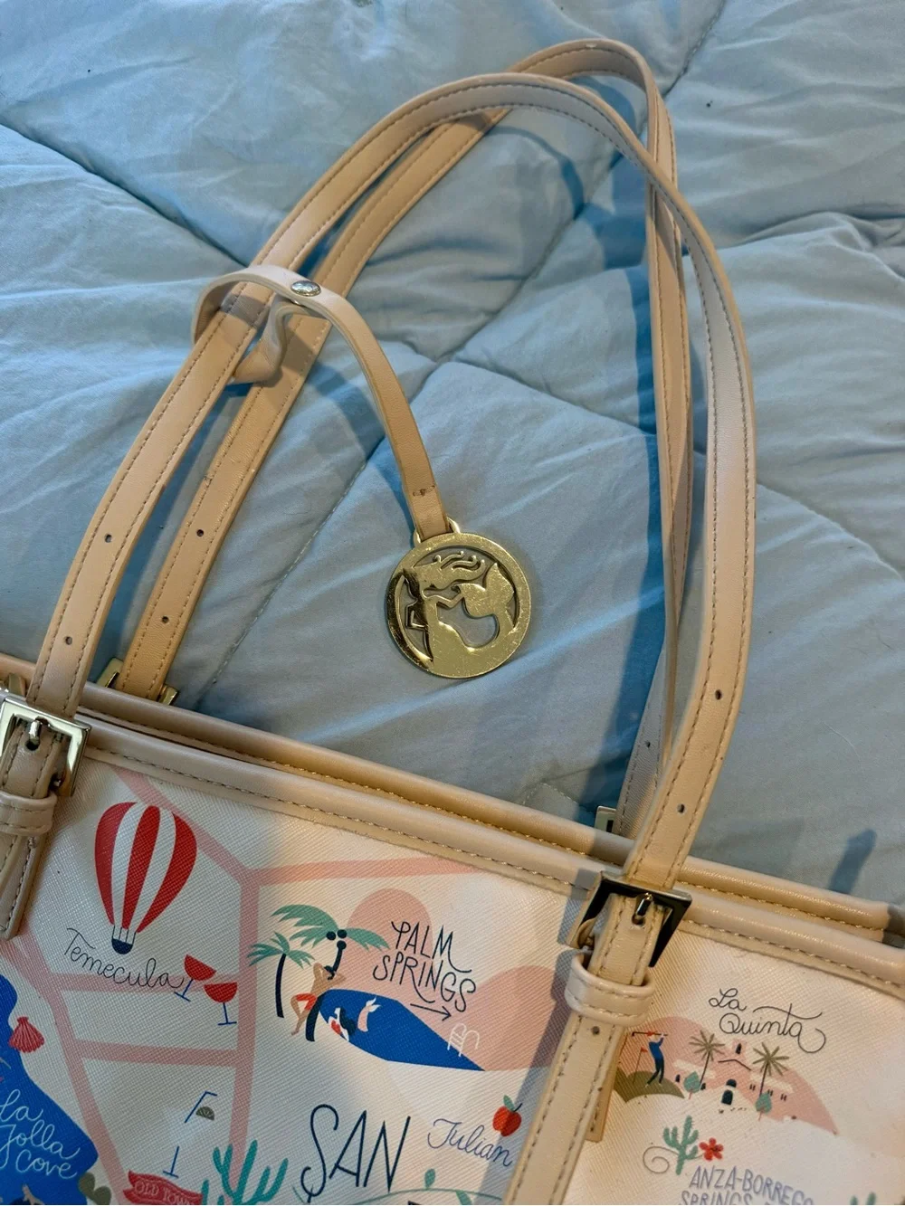 Spartina 449 Southern California Beige, Blue & Coral Illustrated Shoulder Tote
